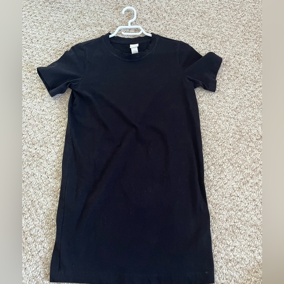 H&M black tshirt dress - Picture 1 of 2